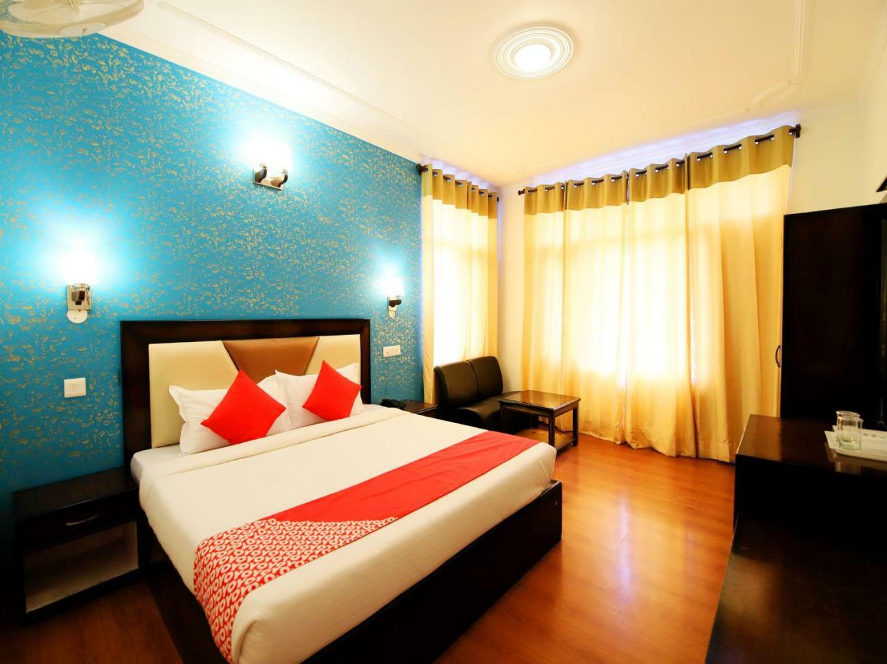 Oyo 3146 Six Season Regency Otel Jagatsukh Dış mekan fotoğraf