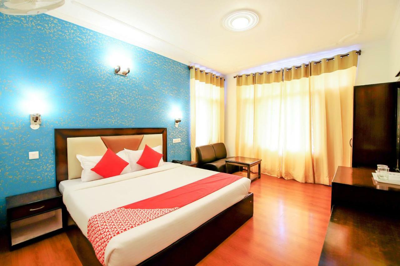 Oyo 3146 Six Season Regency Otel Jagatsukh Dış mekan fotoğraf